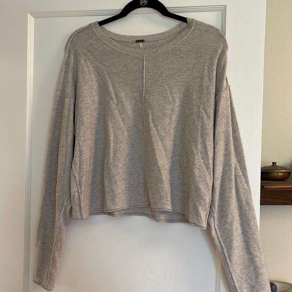 Free People heather grey cashmere sweater - Picture 1 of 4